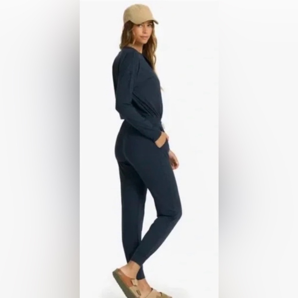 Vuori Lux Henley Jumpsuit-EUC! - Picture 9 of 11
